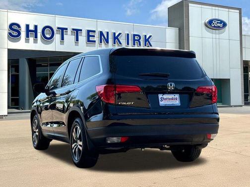 Black 2018 Honda Pilot EX-L