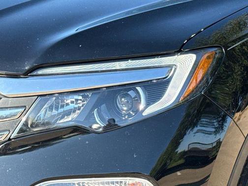 Black 2018 Honda Pilot EX-L