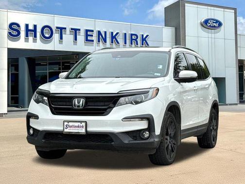 White 2021 Honda Pilot Special Edition