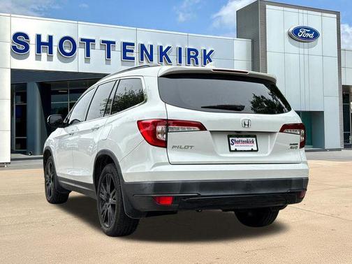 White 2021 Honda Pilot Special Edition