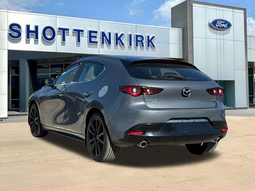 2024 Mazda Mazda3 2.5 S Carbon Edition