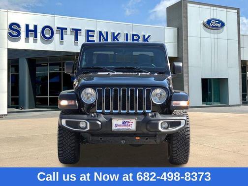 2022 Jeep Gladiator Overland