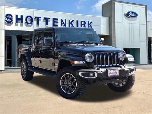 2022 Jeep Gladiator Overland