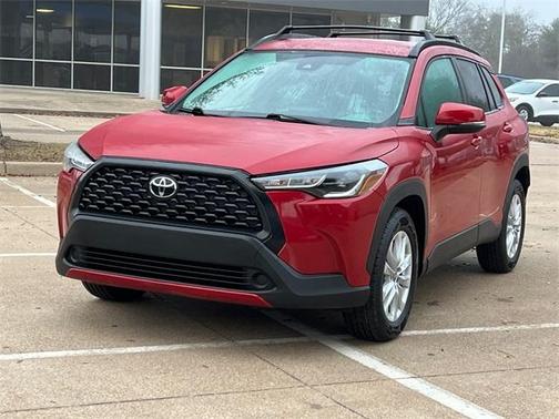 2022 Toyota Corolla Cross LE