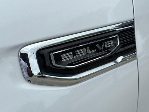 White Frost Tri-Coat 2023 GMC Sierra 1500 Denali