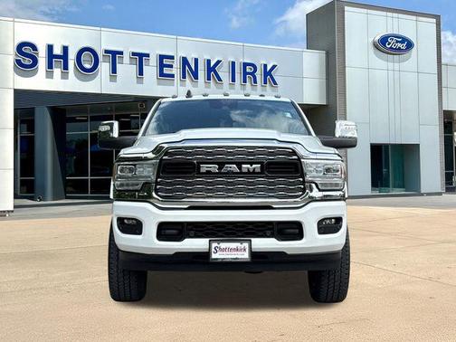 Bright White Clearcoat 2023 RAM 2500 Limited