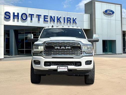 Bright White Clearcoat 2023 RAM 2500 Limited