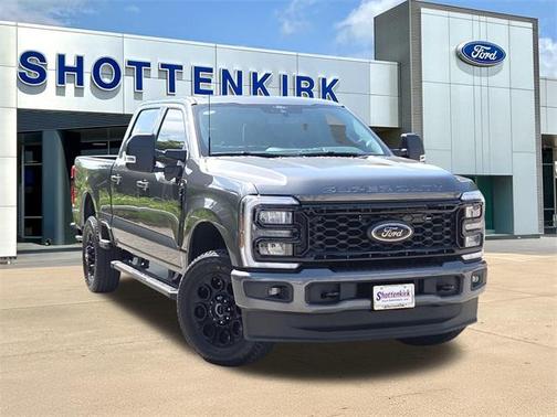 2025 Ford F-250 XLT
