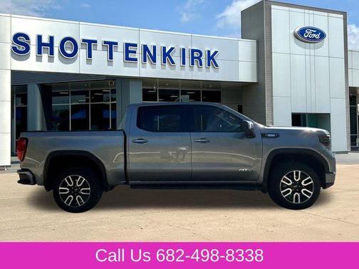 Sterling 2024 GMC Sierra 1500 AT4