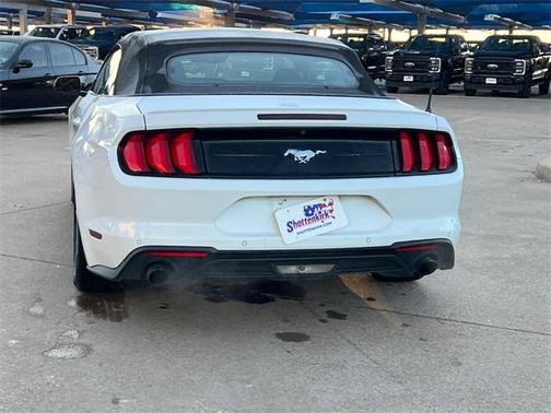 2022 Ford Mustang EcoBoost Premium