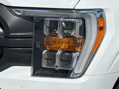 Oxford White 2021 Ford F-150 XLT