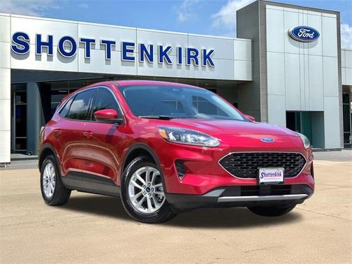 2020 Ford Escape SE
