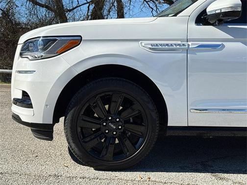 2024 Lincoln Navigator Reserve