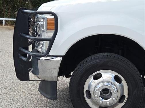 2022 Ford F-350 XL