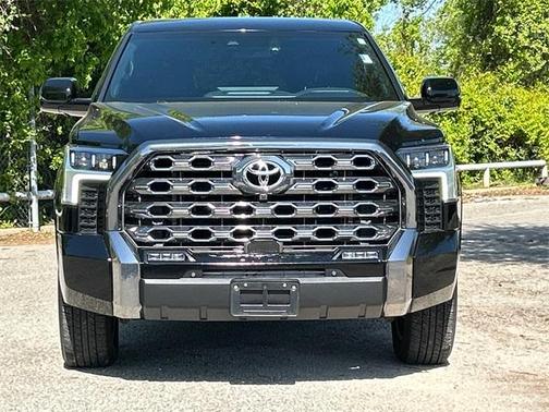 2024 Toyota Tundra Platinum