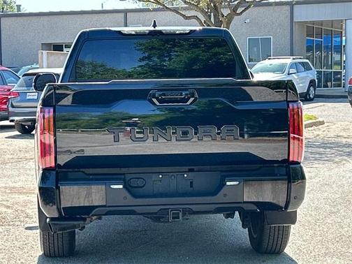 2024 Toyota Tundra Platinum
