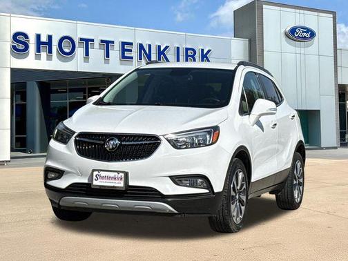 Summit White 2017 Buick Encore Preferred II