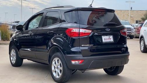 Photo 3 of 14 of 2018 Ford EcoSport SE