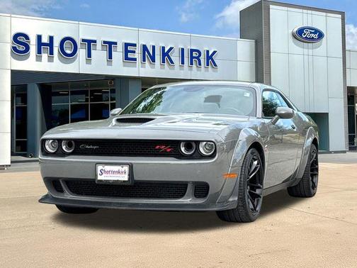 Destroyer Gray Clearcoat 2023 Dodge Challenger R/T Scat Pack