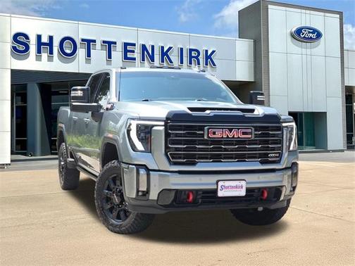 2024 GMC Sierra 2500 AT4