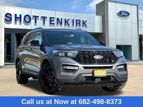 2022 Ford Explorer ST