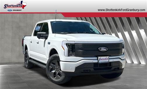 2025 Ford F-150 Lightning Flash