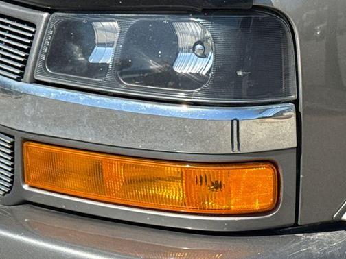 01U 2021 Chevrolet Express 3500 LS