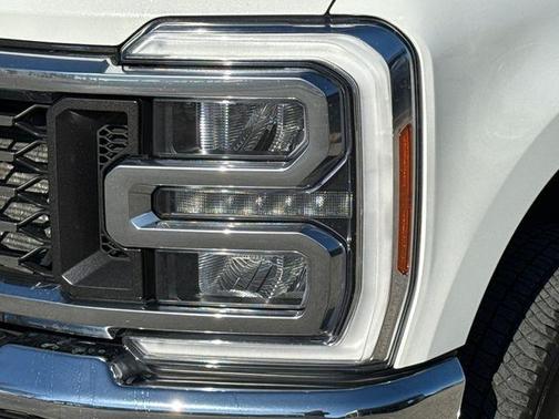 2023 Ford F-350 Lariat Super Duty