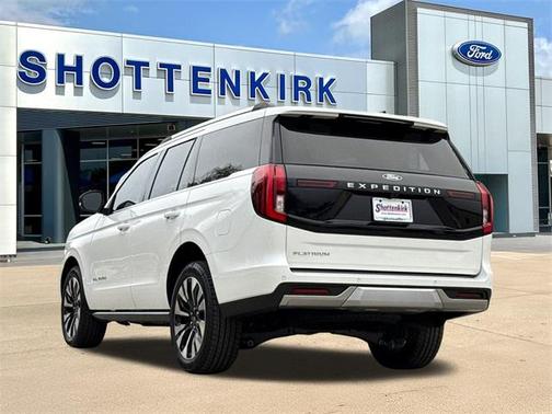 2026 Ford Expedition Platinum