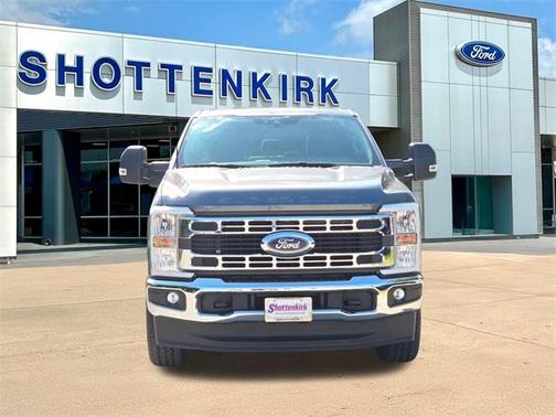 2025 Ford F-250 XLT