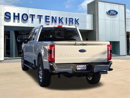 2026 Ford F-250 Lariat