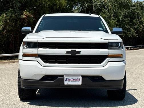 2018 Chevrolet Silverado 1500 Custom