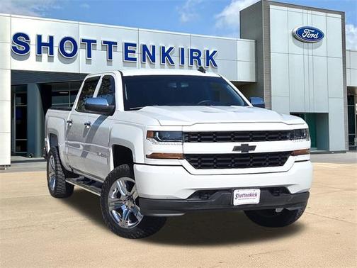 2018 Chevrolet Silverado 1500 Custom