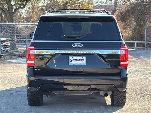 2021 Ford Expedition Max XLT