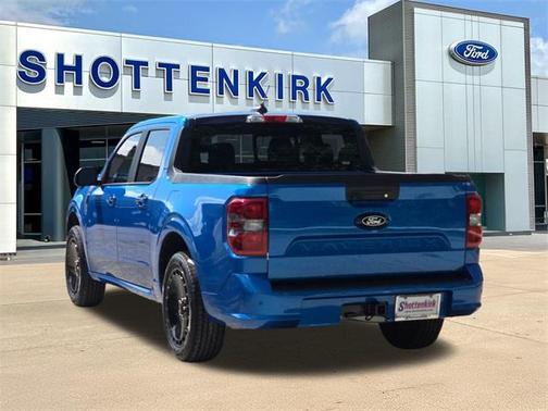2025 Ford Maverick Lobo High