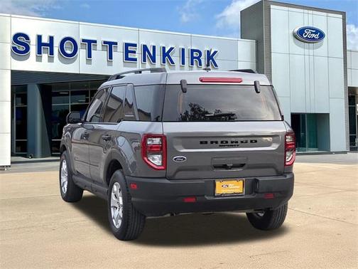 2022 Ford Bronco Sport Base