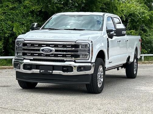 2025 Ford F-350 Lariat Super Duty