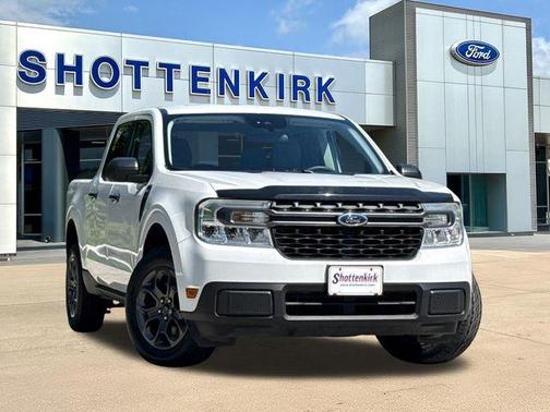 Oxford White 2024 Ford Maverick XLT