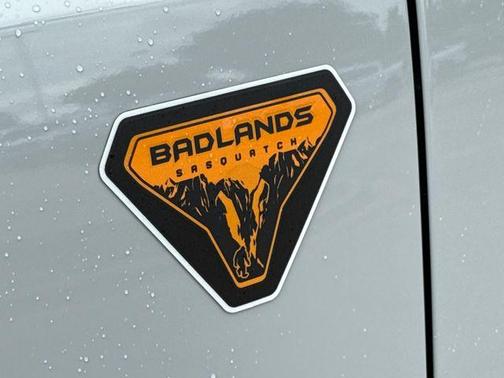 Avalanche 2026 Ford Bronco Badlands
