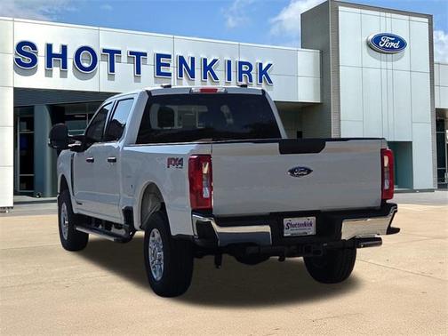2026 Ford F-250 XLT