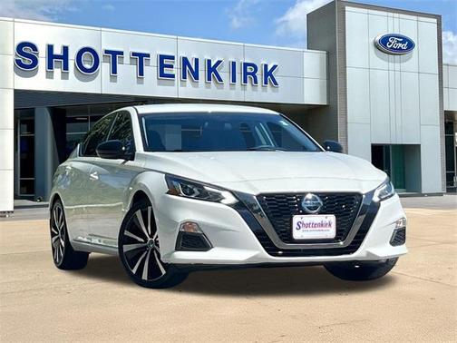 2020 Nissan Altima 2.5 SR