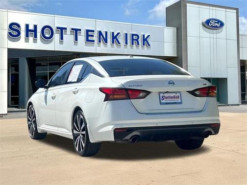 2020 Nissan Altima 2.5 SR