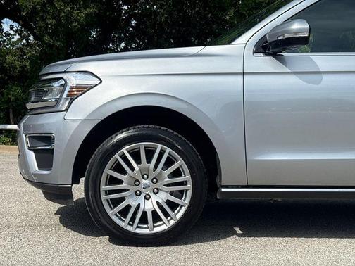 Silver Metallic 2024 Ford Expedition Limited