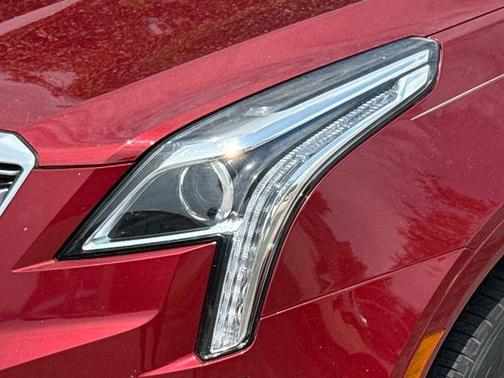 Red Horizon Tintcoat 2019 Cadillac XT5 Luxury