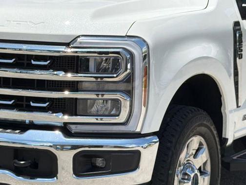 White Metallic 2026 Ford F-250 Lariat