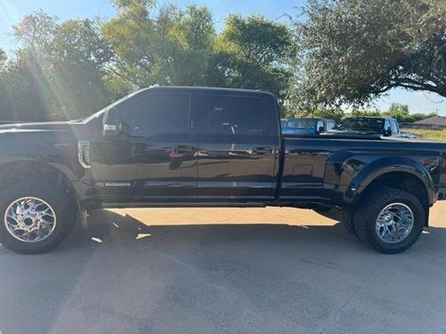 2022 Ford F-350 Lariat Super Duty