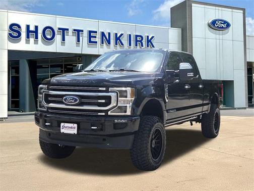 2022 Ford F-250 Platinum