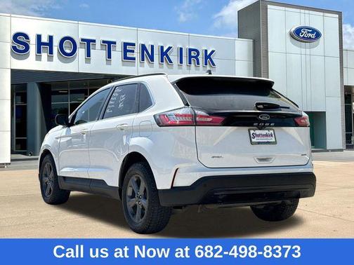 Oxford White 2022 Ford Edge SEL