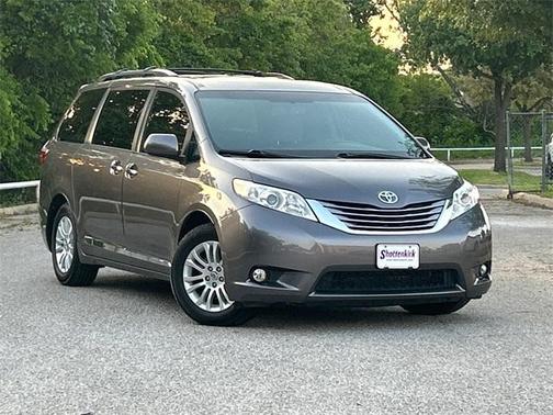 2015 Toyota Sienna XLE Premium
