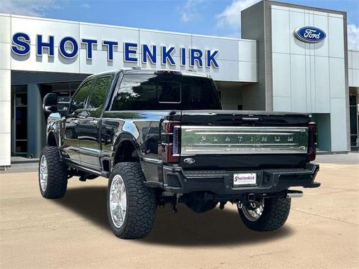 2023 Ford F-250 Platinum